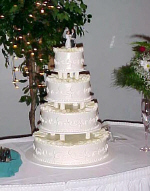 Cake.JPG (67371 bytes)